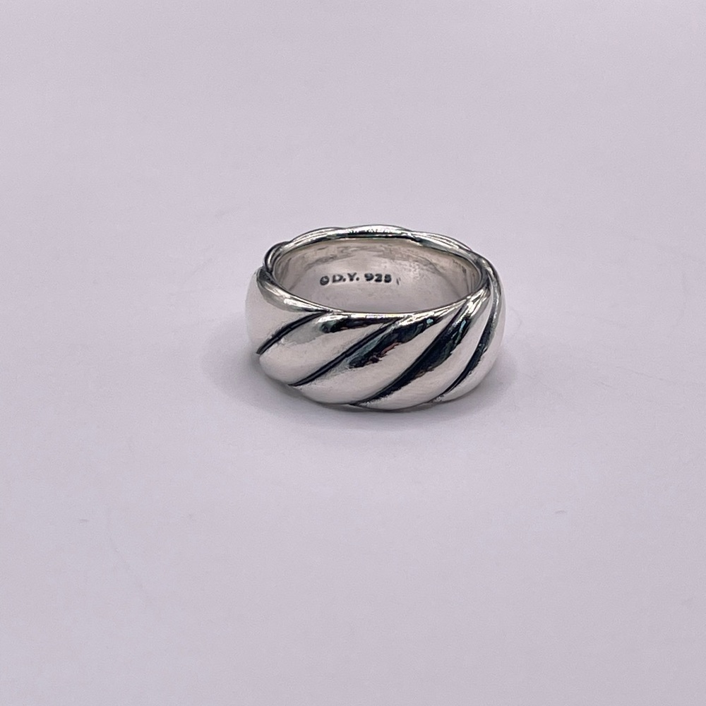 David Yurman Sculpted Cable Band Ring - Picture 2 of 8